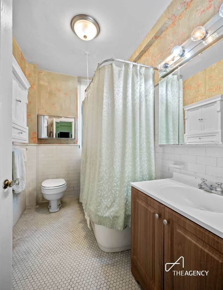 215 W 92ND Street 13I