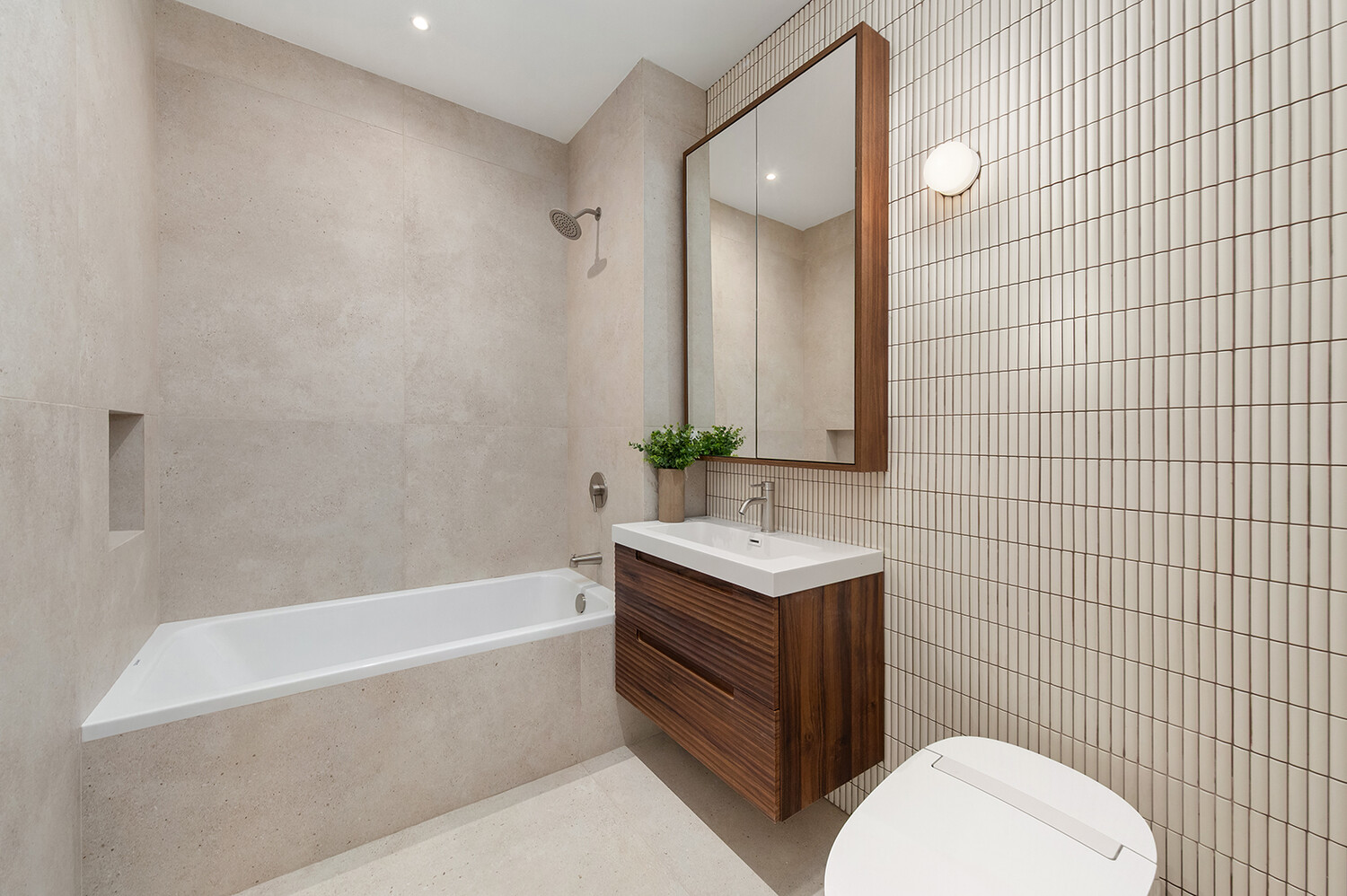 701 PROSPECT Place 502