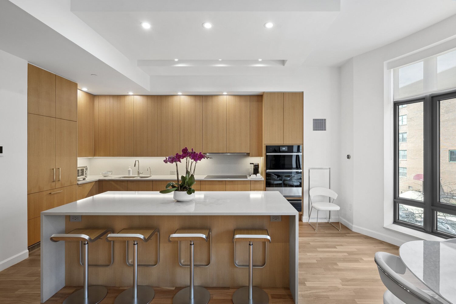 3 MORTON Square