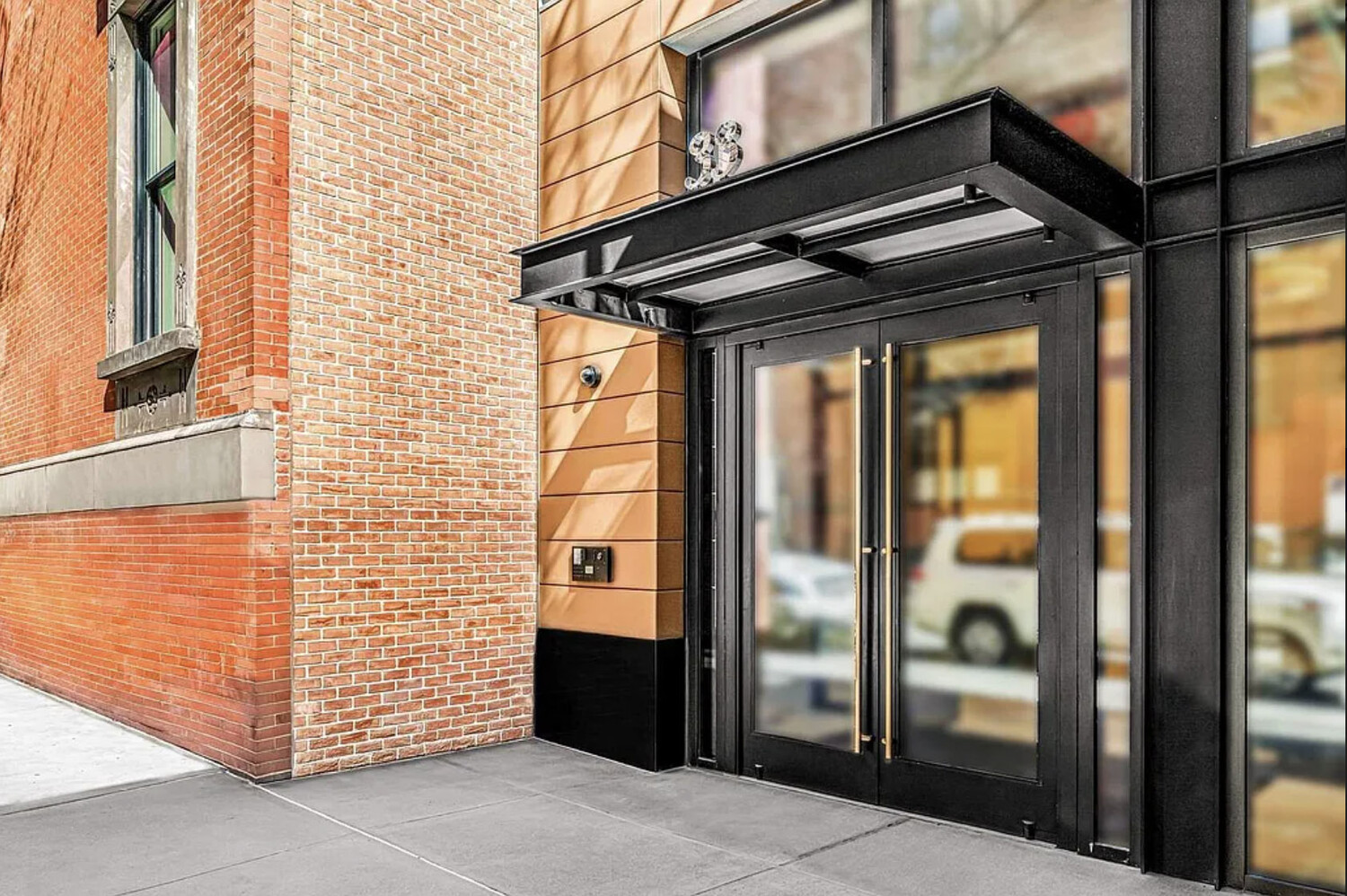 33 E 74TH Street 5A