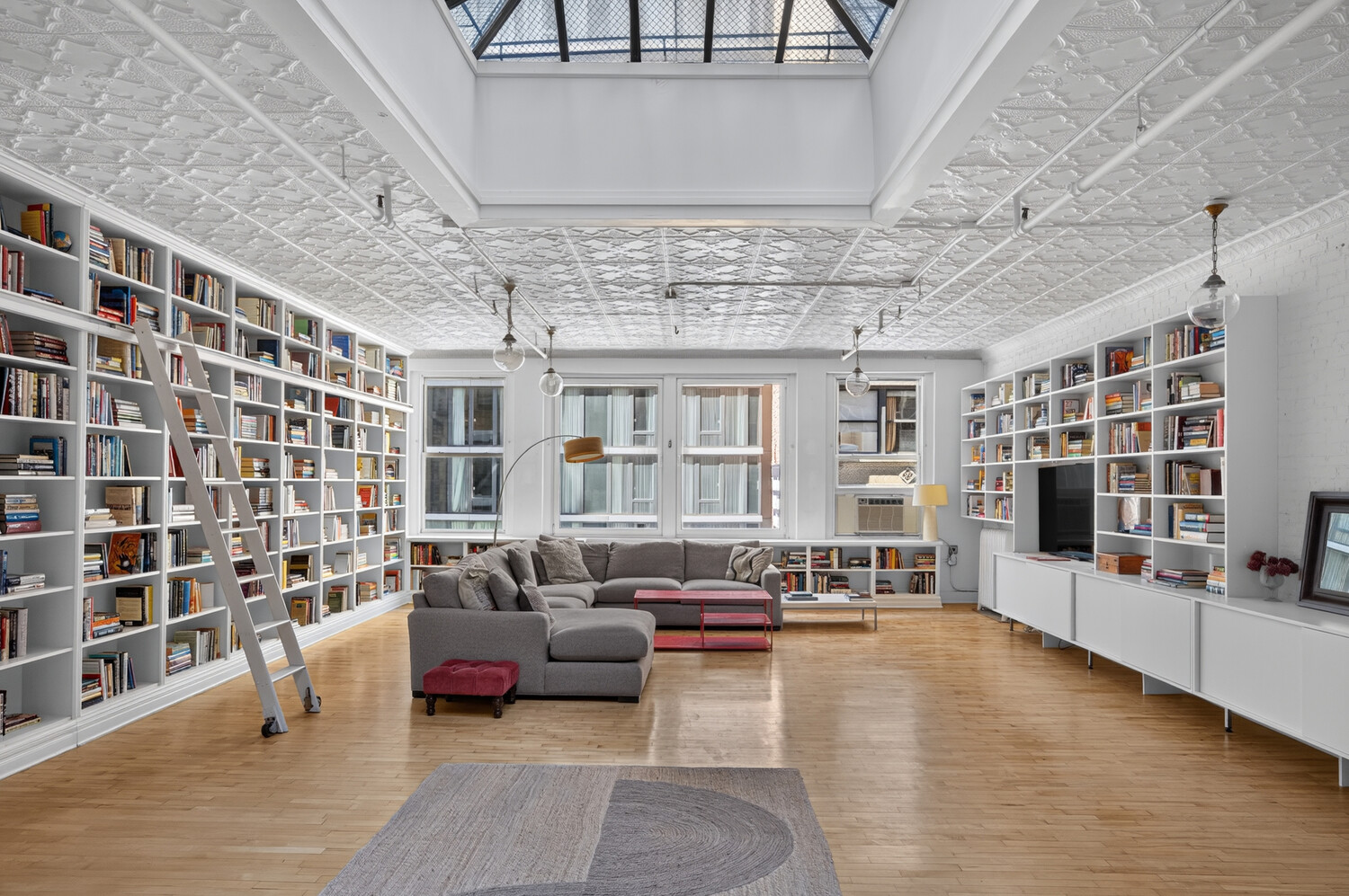 143 W 27TH Street PH