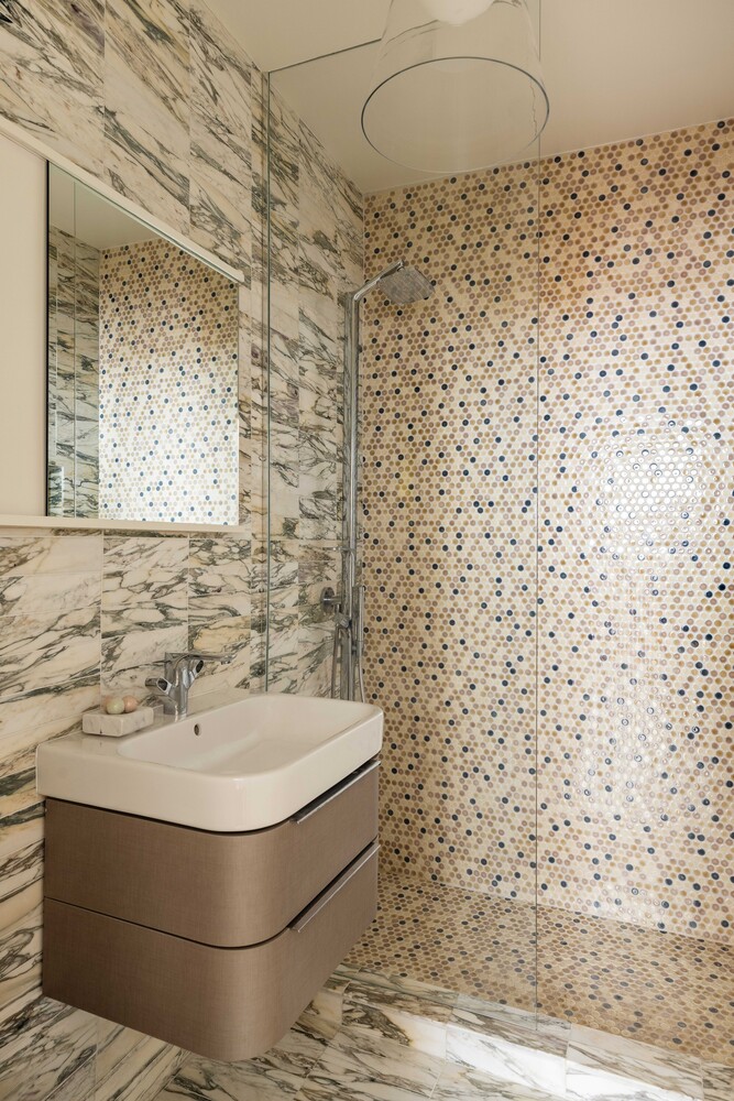 35 E 68TH Street 1A