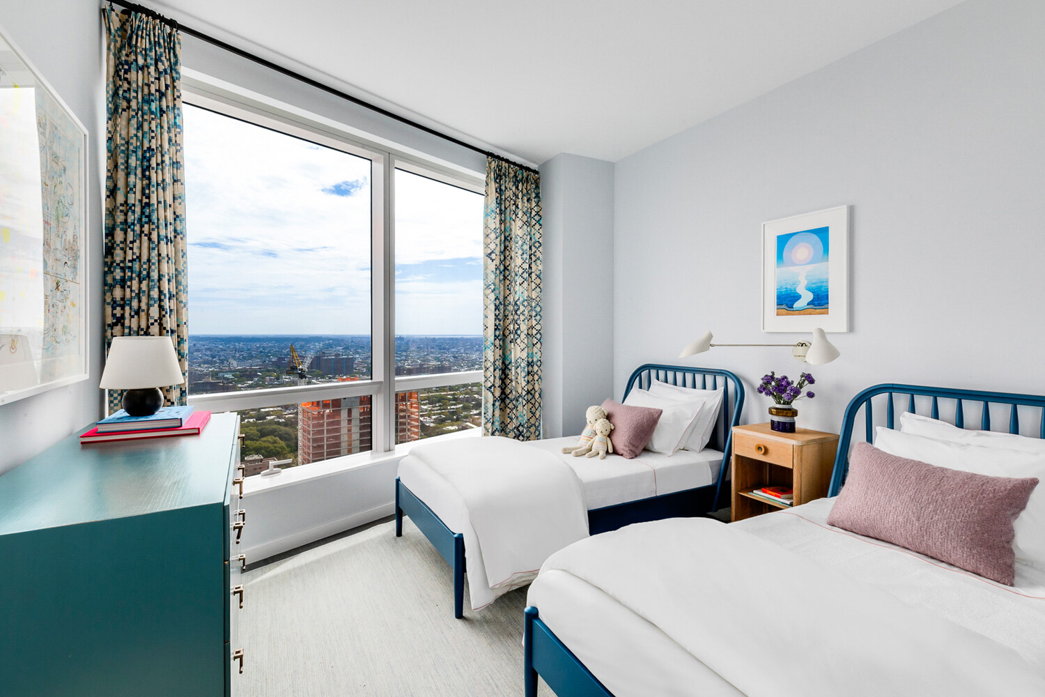 1 CITY Point 58E