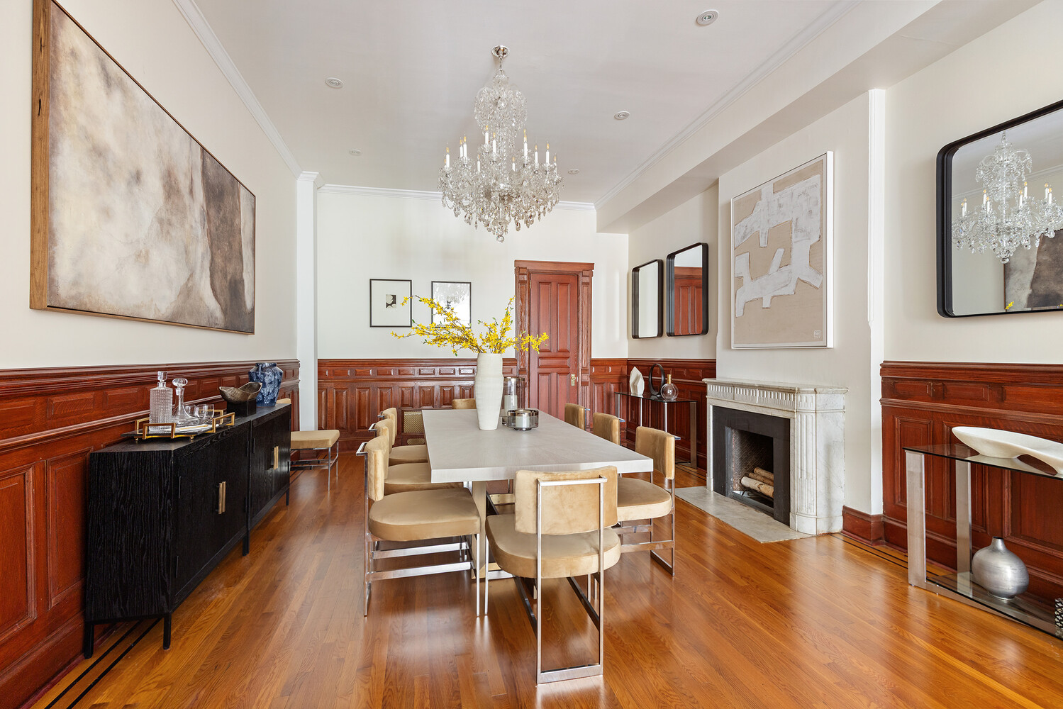 127 E 81ST Street