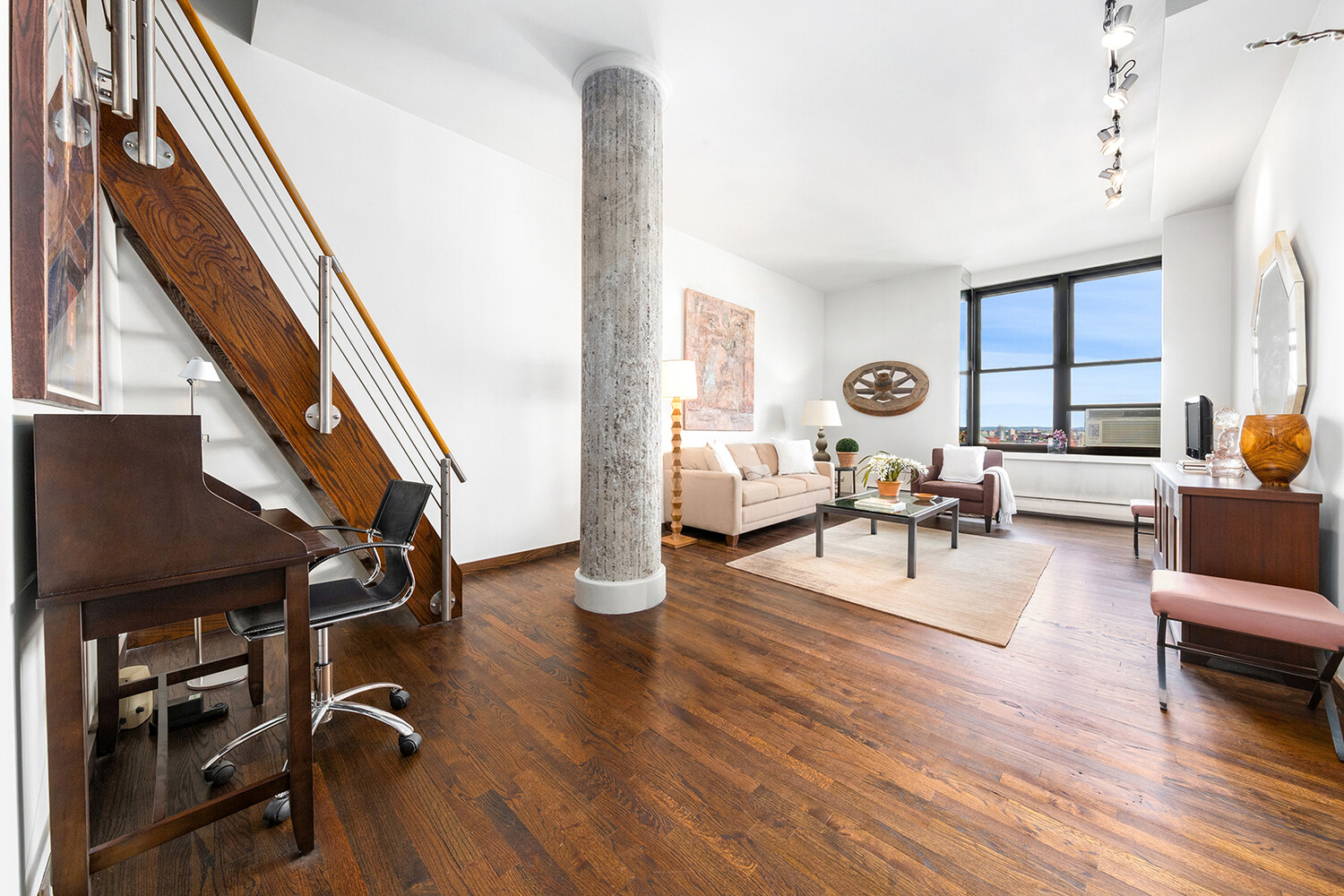 250 MERCER Street B1602
