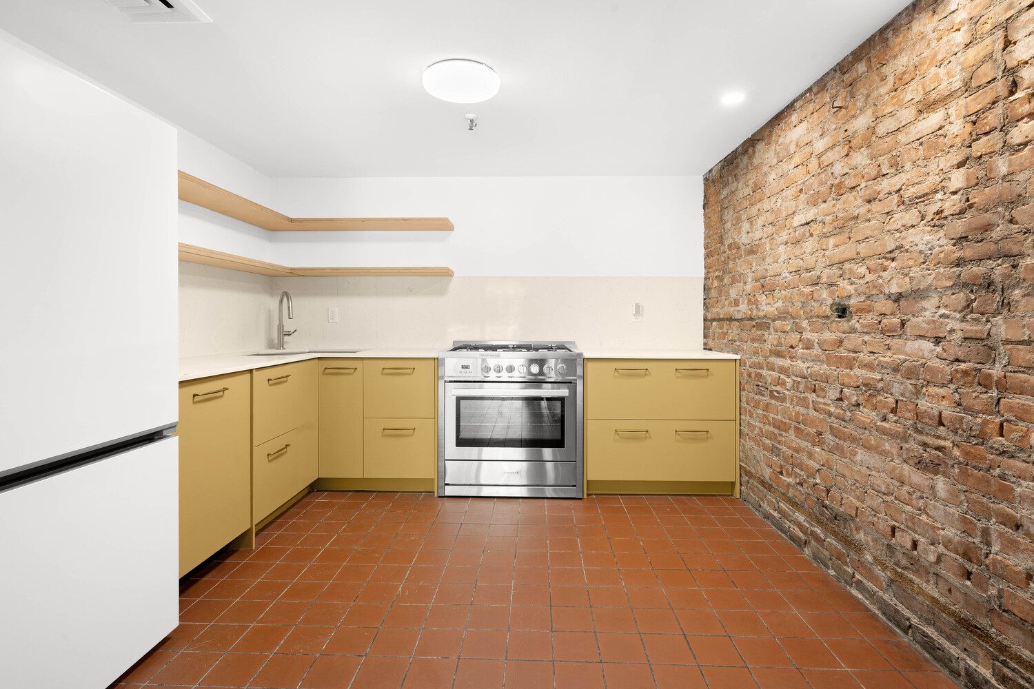 71 HORATIO Street 1