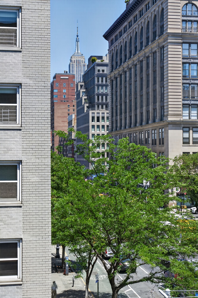 100 West 12th Street, 4K