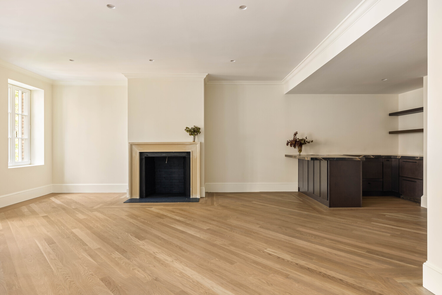 5 E 63RD Street