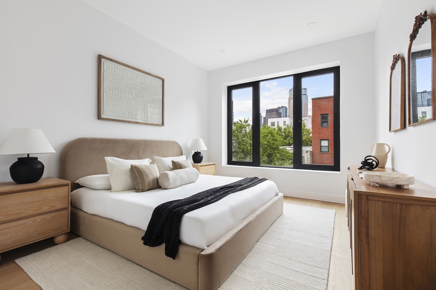 151 FREEMAN Street 2B