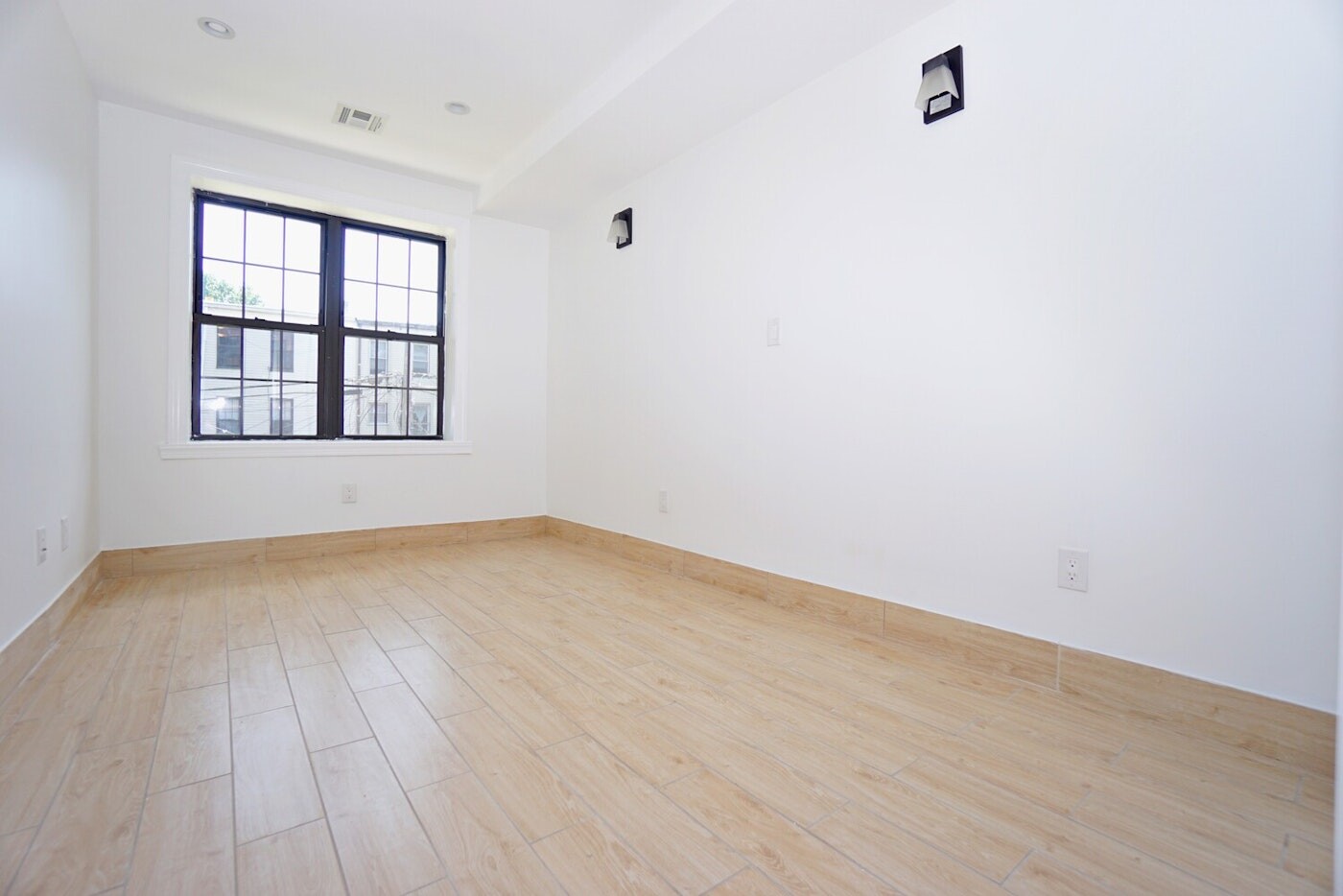 626 GREENE Avenue