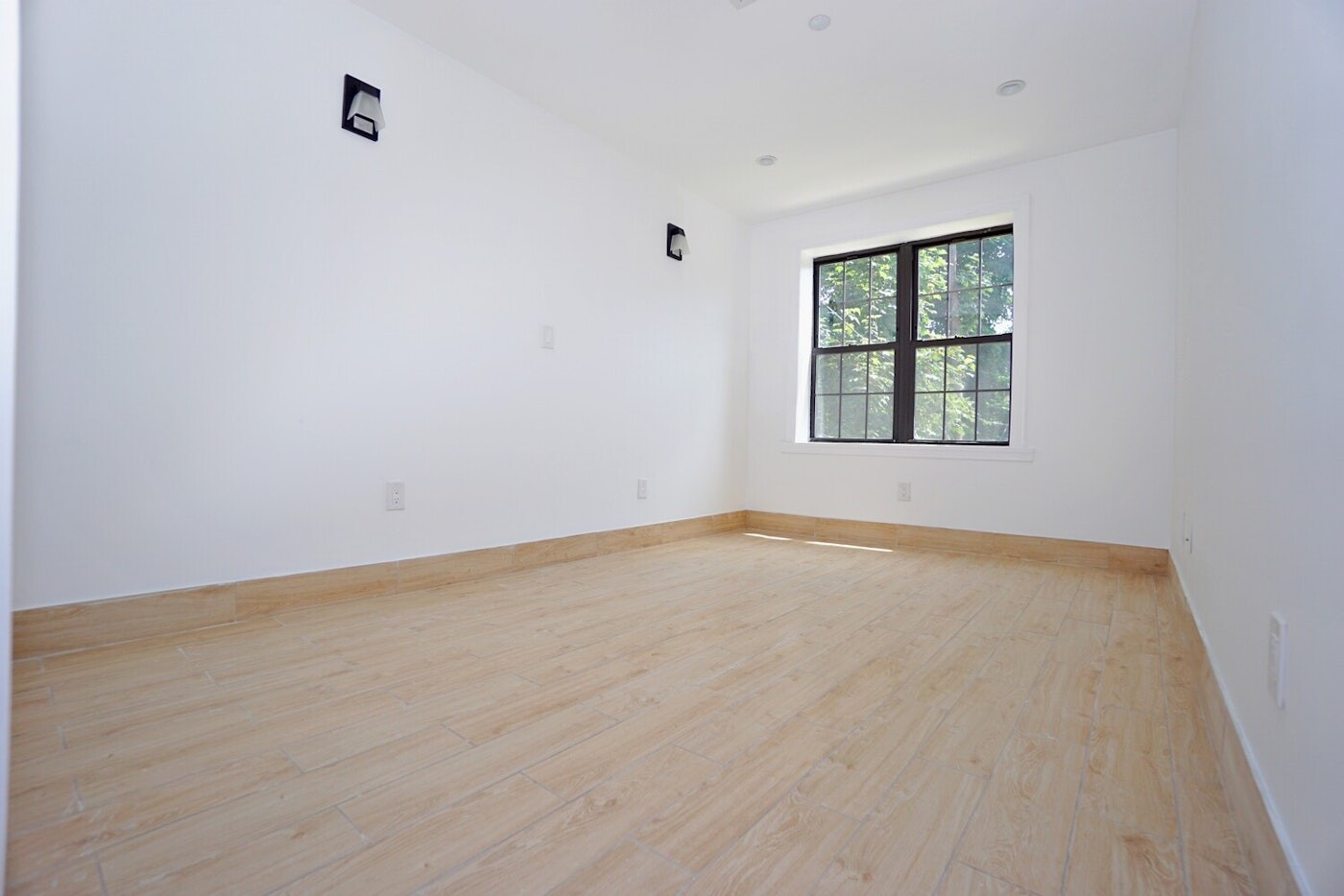 626 GREENE Avenue