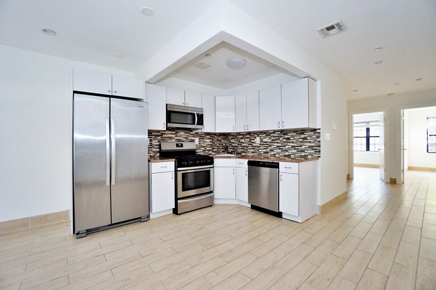 626 GREENE Avenue