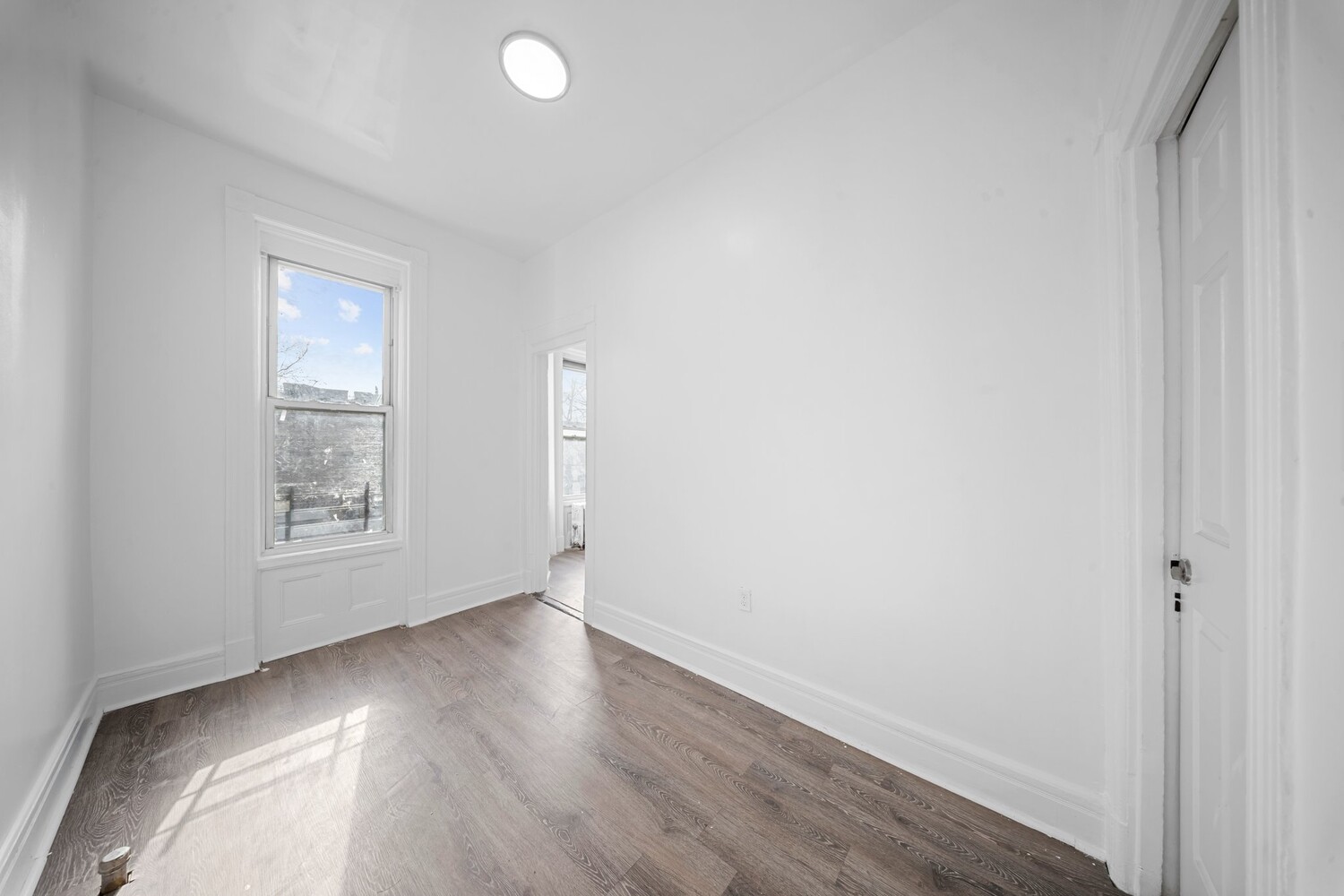 1207 HANCOCK Street