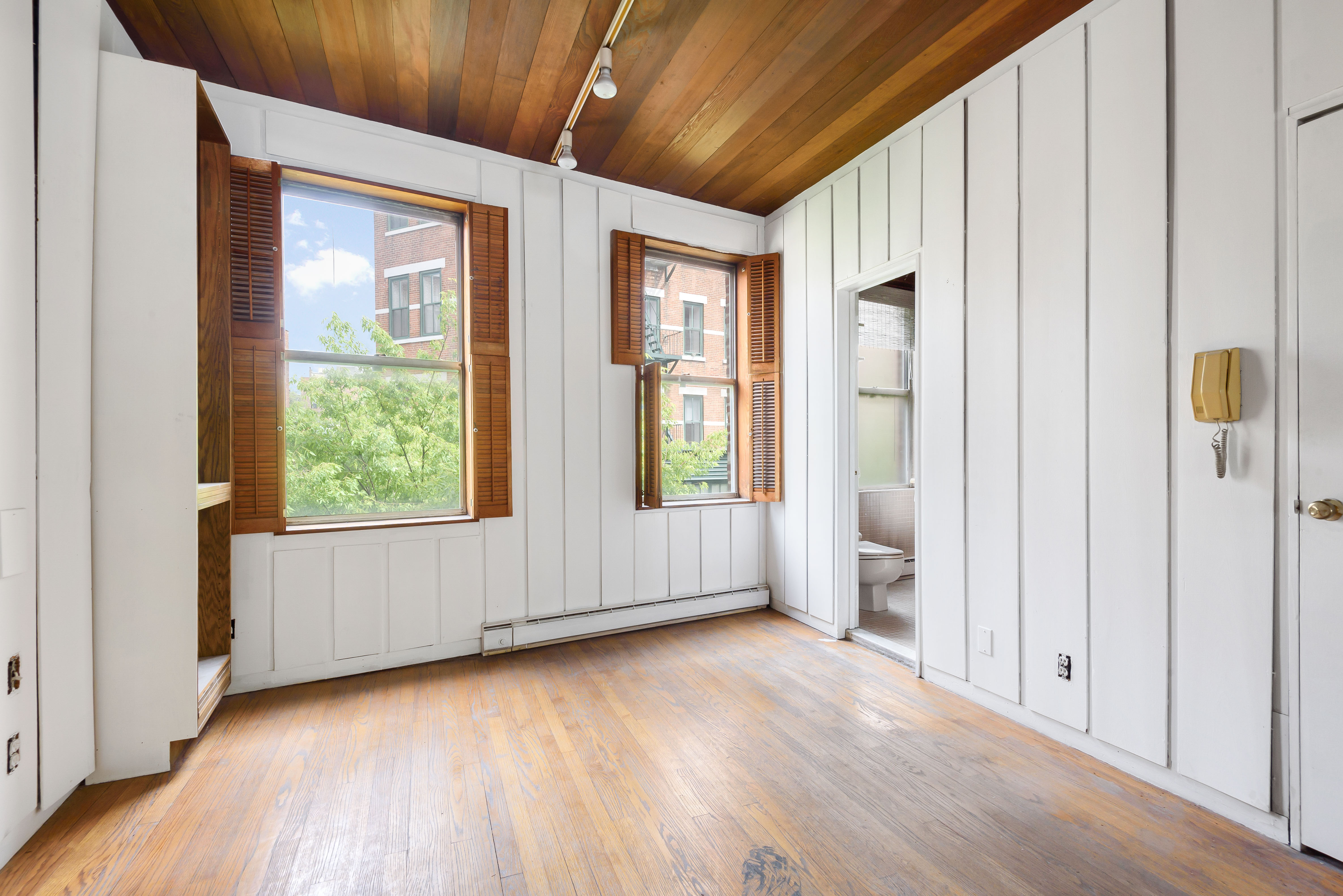 96 Bank Street | West Village Townhouse