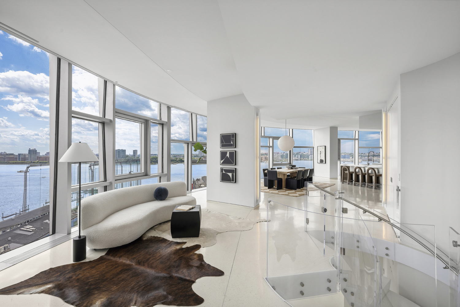 100 Eleventh Avenue 17B/18