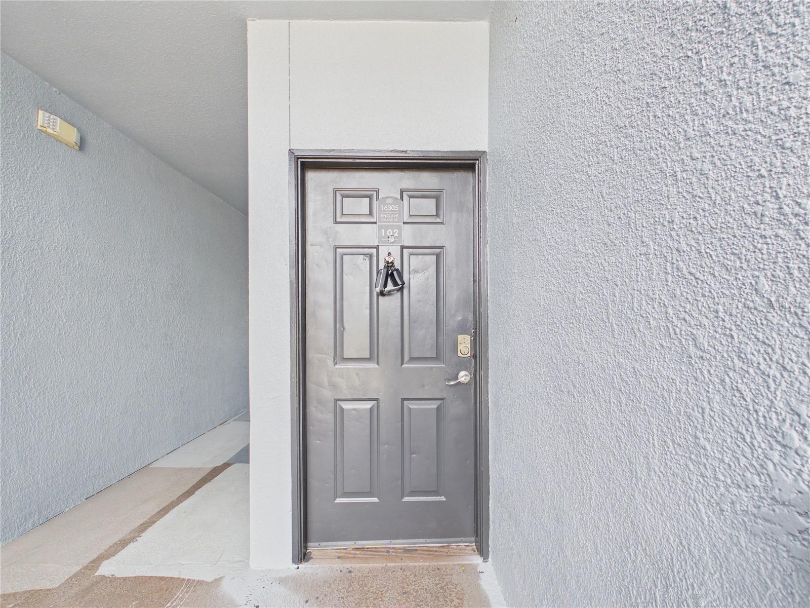 16305 ENCLAVE VILLAGE DR #102