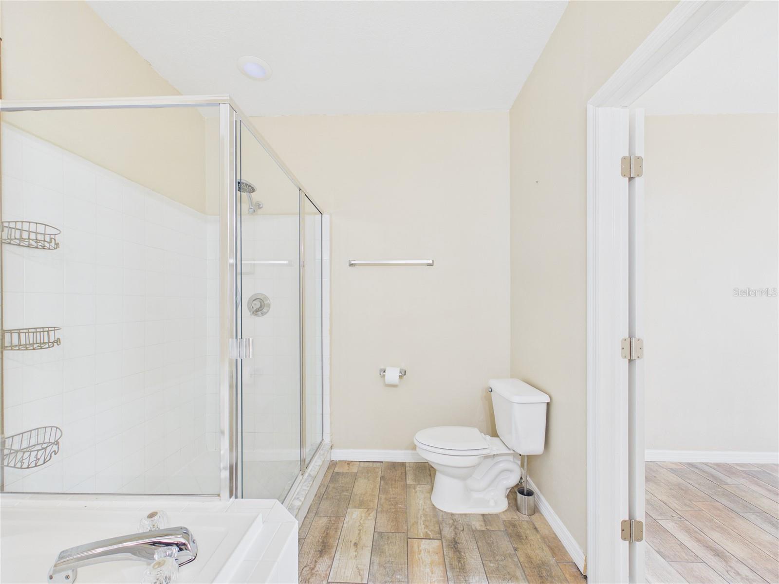 16305 ENCLAVE VILLAGE DR #102