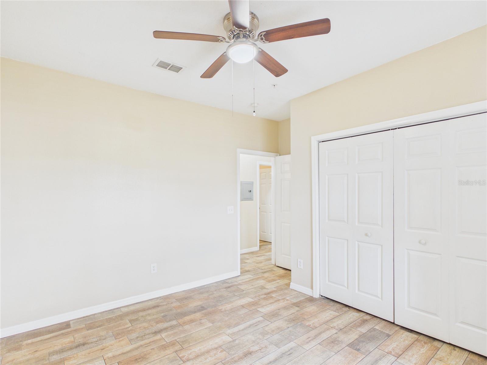 16305 ENCLAVE VILLAGE DR #102