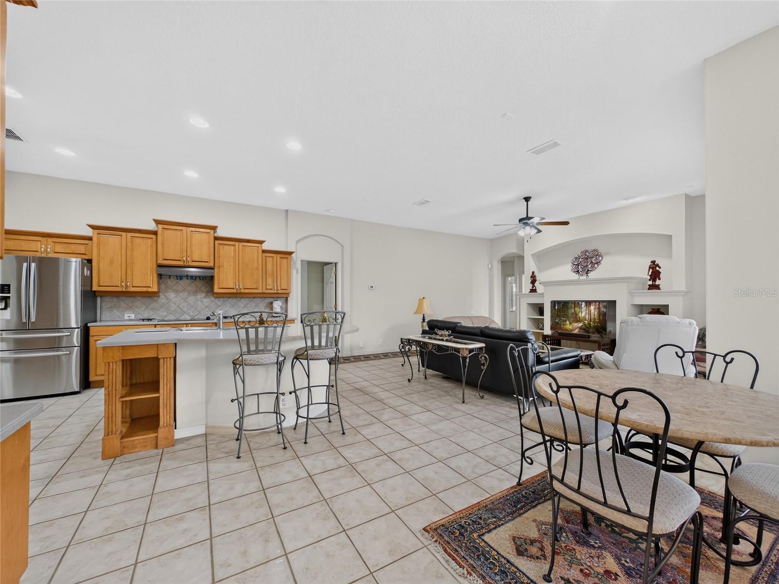 10207 ESTUARY DR