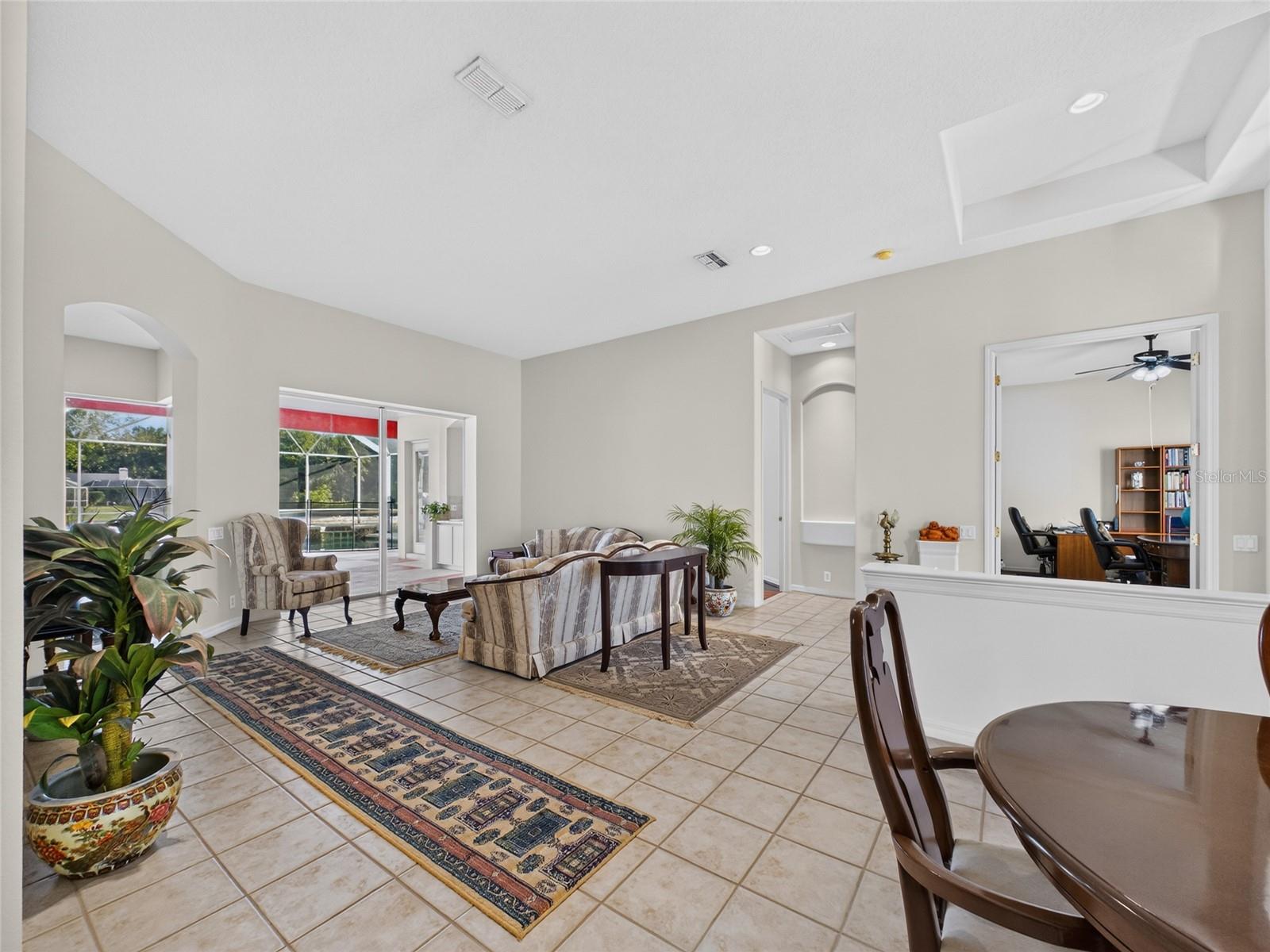 10207 ESTUARY DR