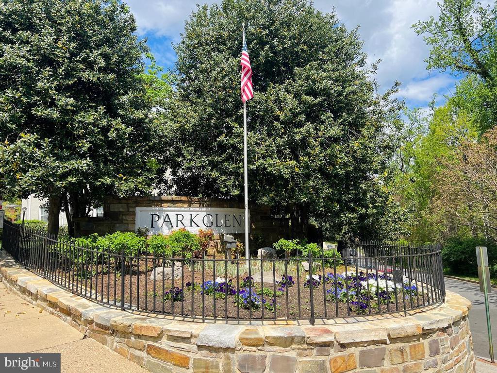 706 S ARLINGTON MILL DRIVE 18203
