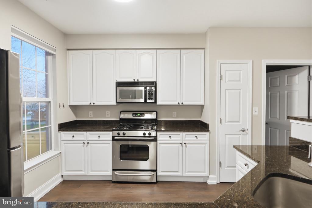 801 S GREENBRIER STREET Unit: 113