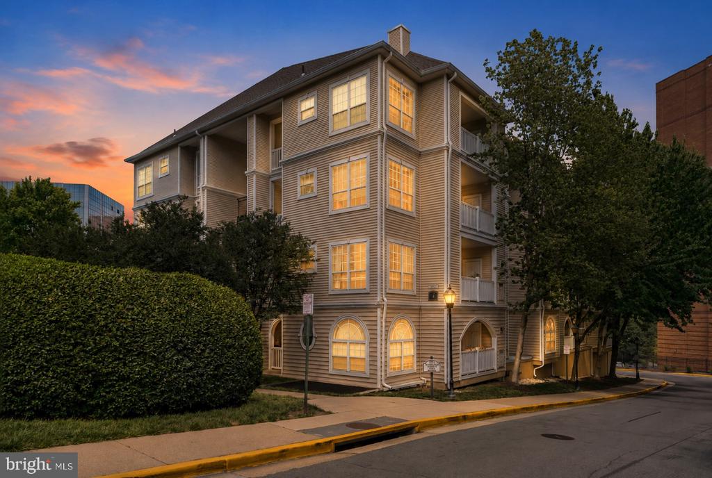 4551 STRUTFIELD LANE 4308