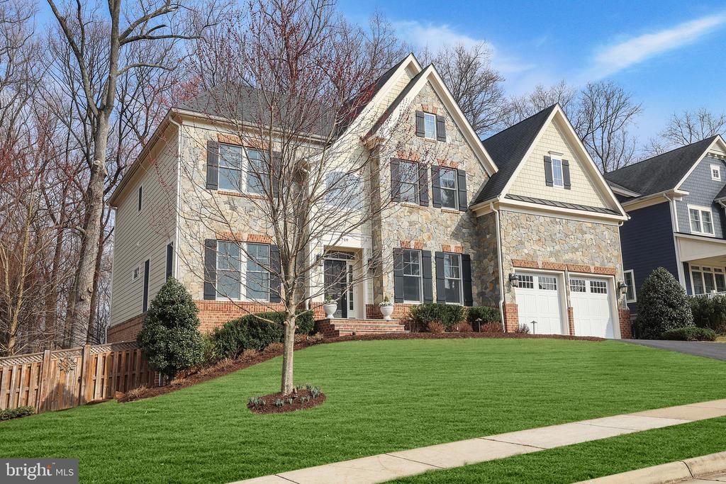 2719 Snowberry Ct