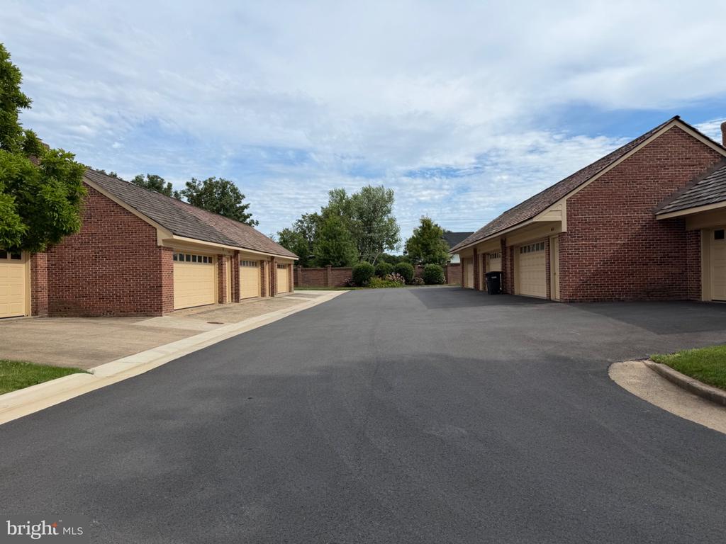 6622 MADISON MCLEAN DRIVE