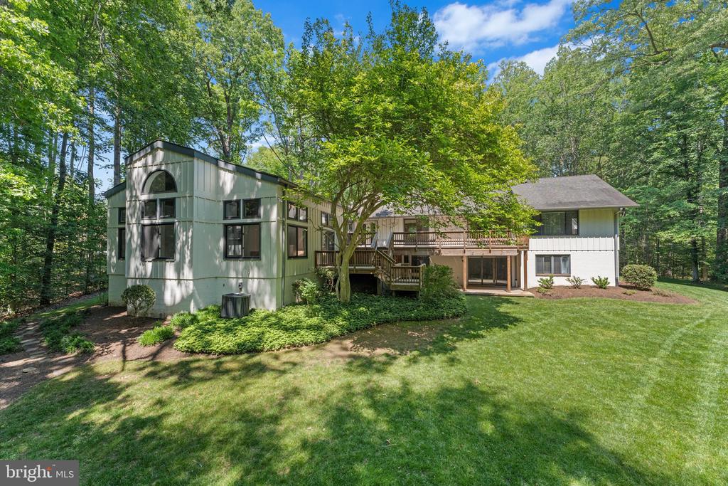 8000 SEVEN HILLS COURT