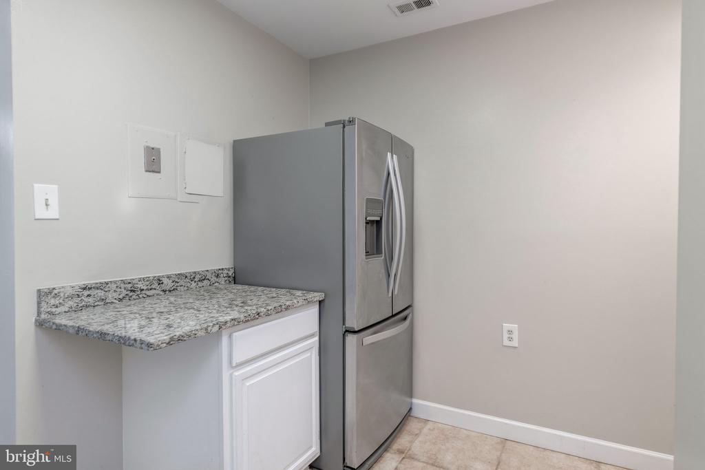 1443 NORTHGATE 22B