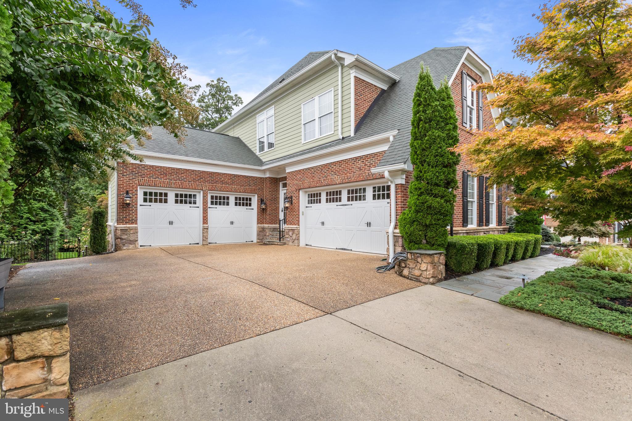 18951 Canoe Landing Ct