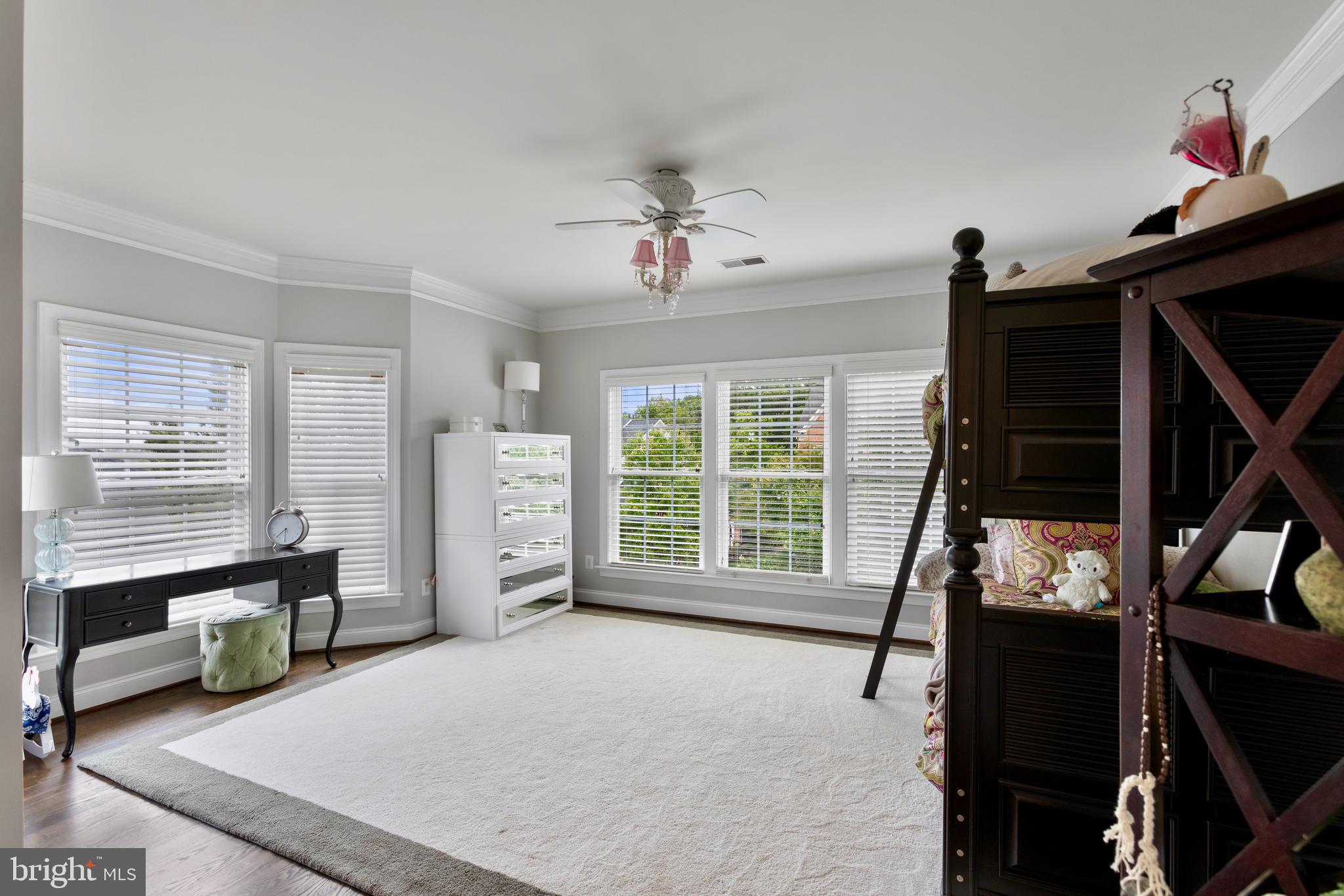 18951 Canoe Landing Ct