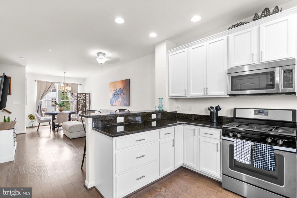 7410 RIDING MEADOW WAY Unit: 29