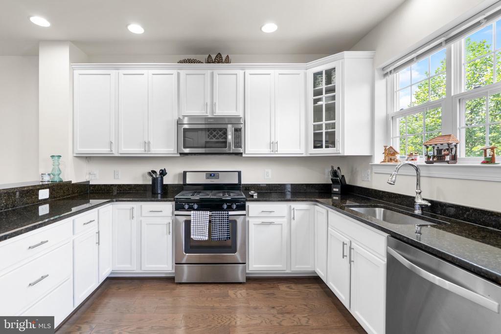 7410 RIDING MEADOW WAY Unit: 29