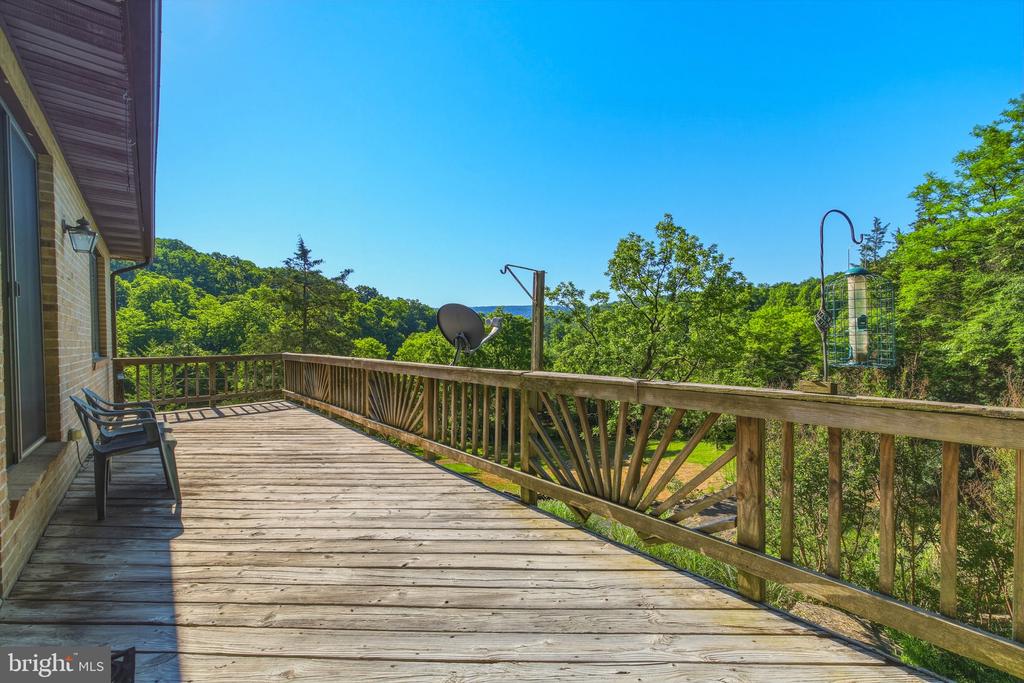 1639 SUGAR HILL ROAD