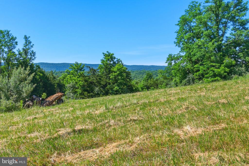 1639 SUGAR HILL ROAD