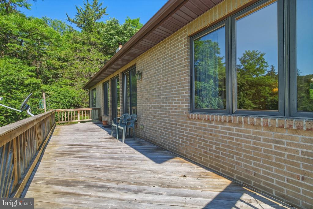 1639 SUGAR HILL ROAD