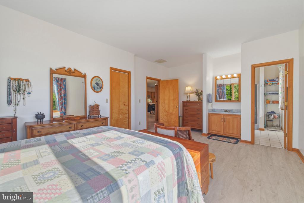 1639 SUGAR HILL ROAD