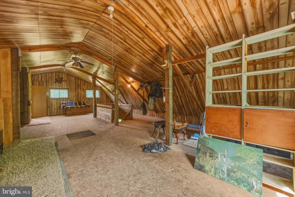 1639 SUGAR HILL ROAD