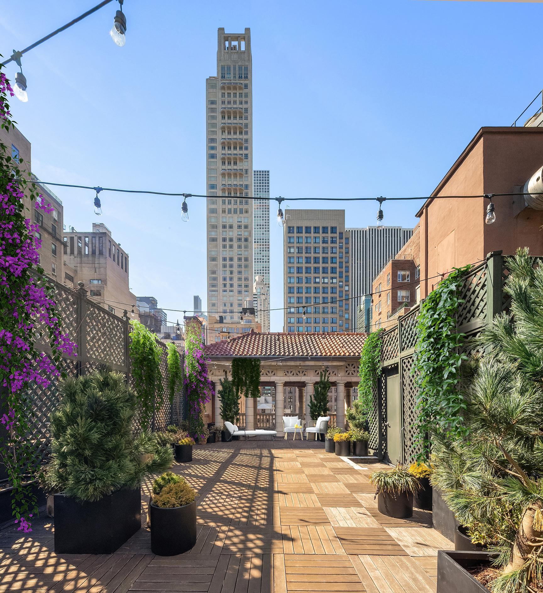 35 East 62nd Street