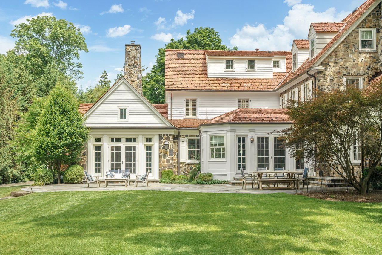 123 HIGHLAND AVENUE