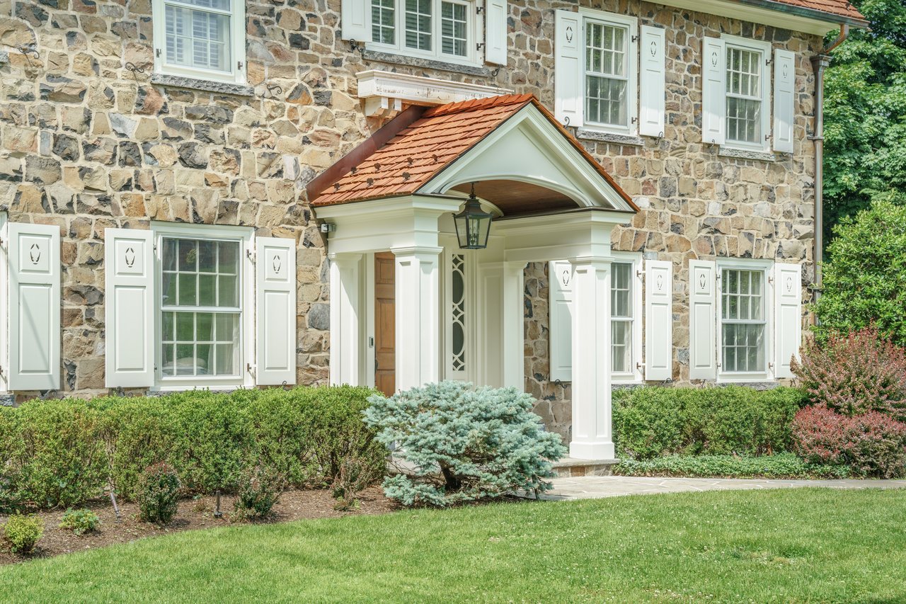 123 HIGHLAND AVENUE