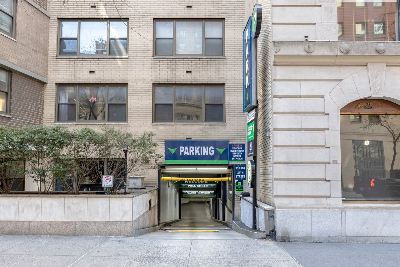 80 Park Avenue - Garage