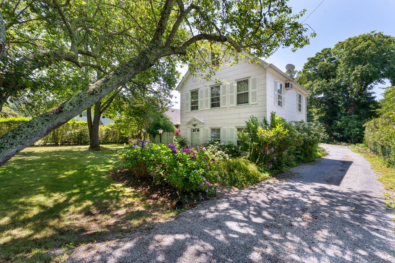 93 Buell Lane, East Hampton