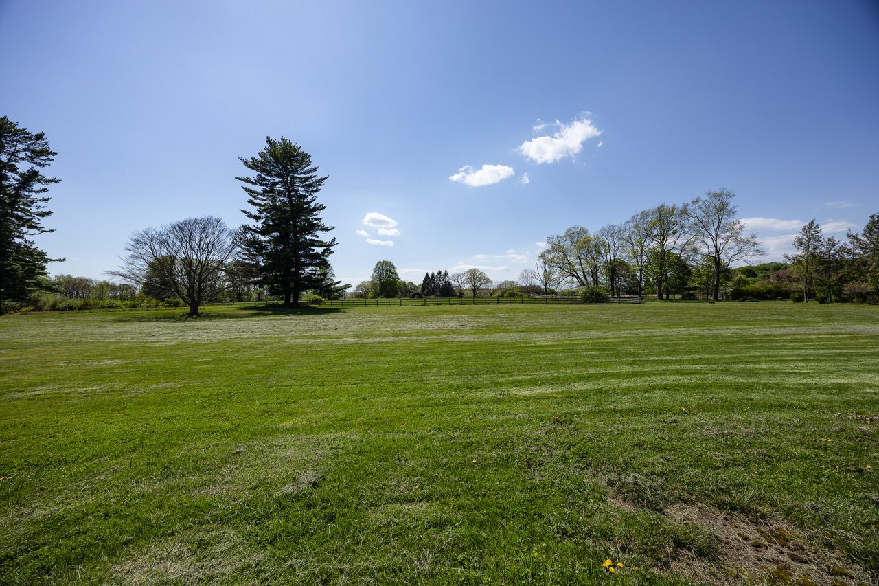 618 Quaker Hill Road