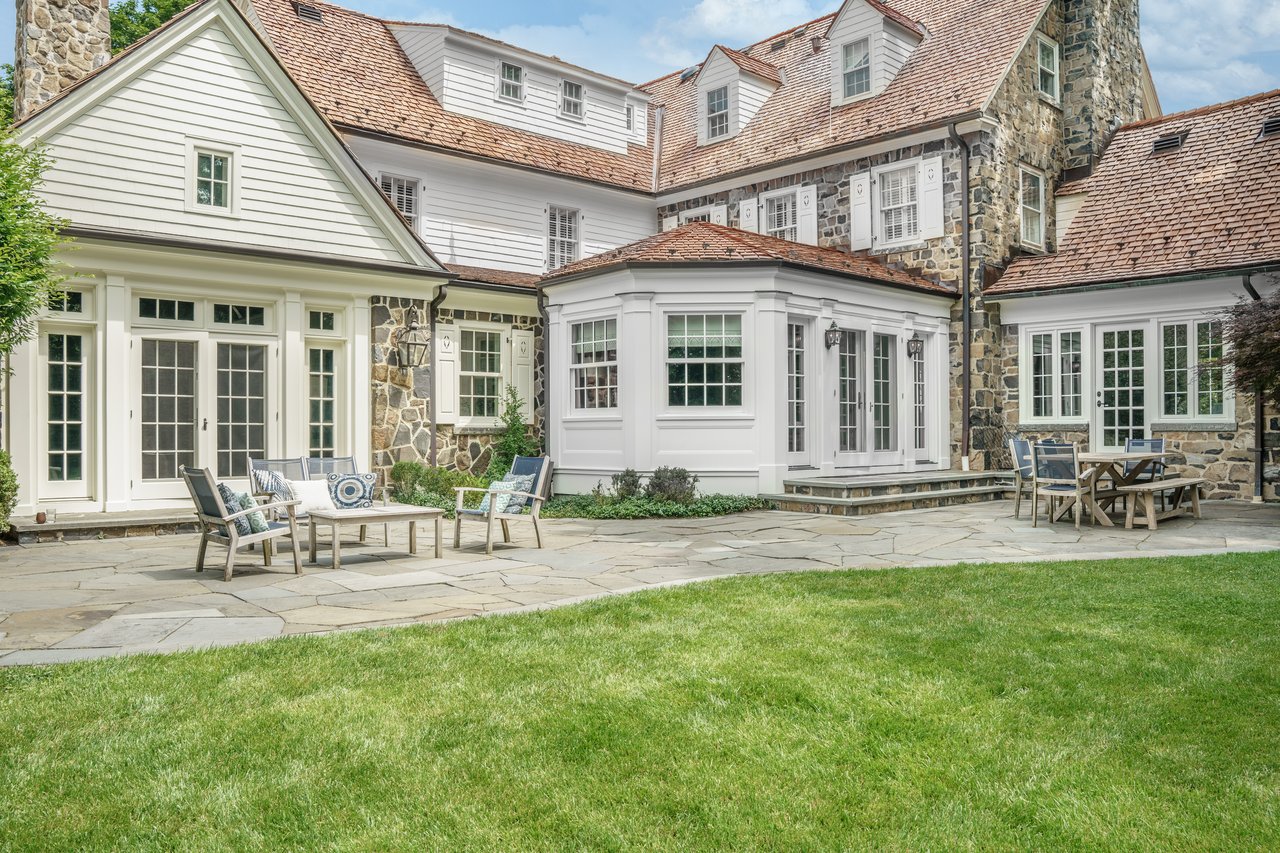 123 HIGHLAND AVENUE