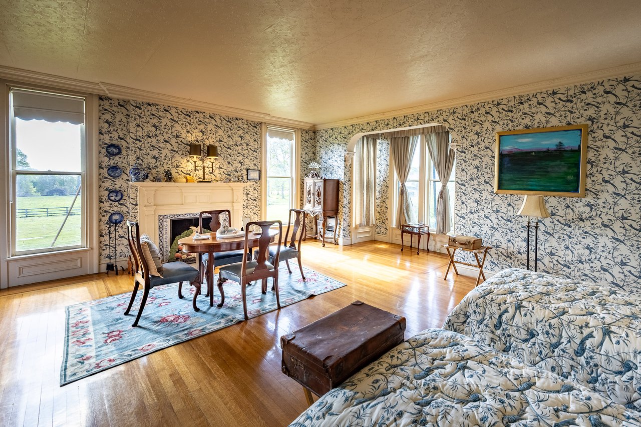 618 Quaker Hill Road