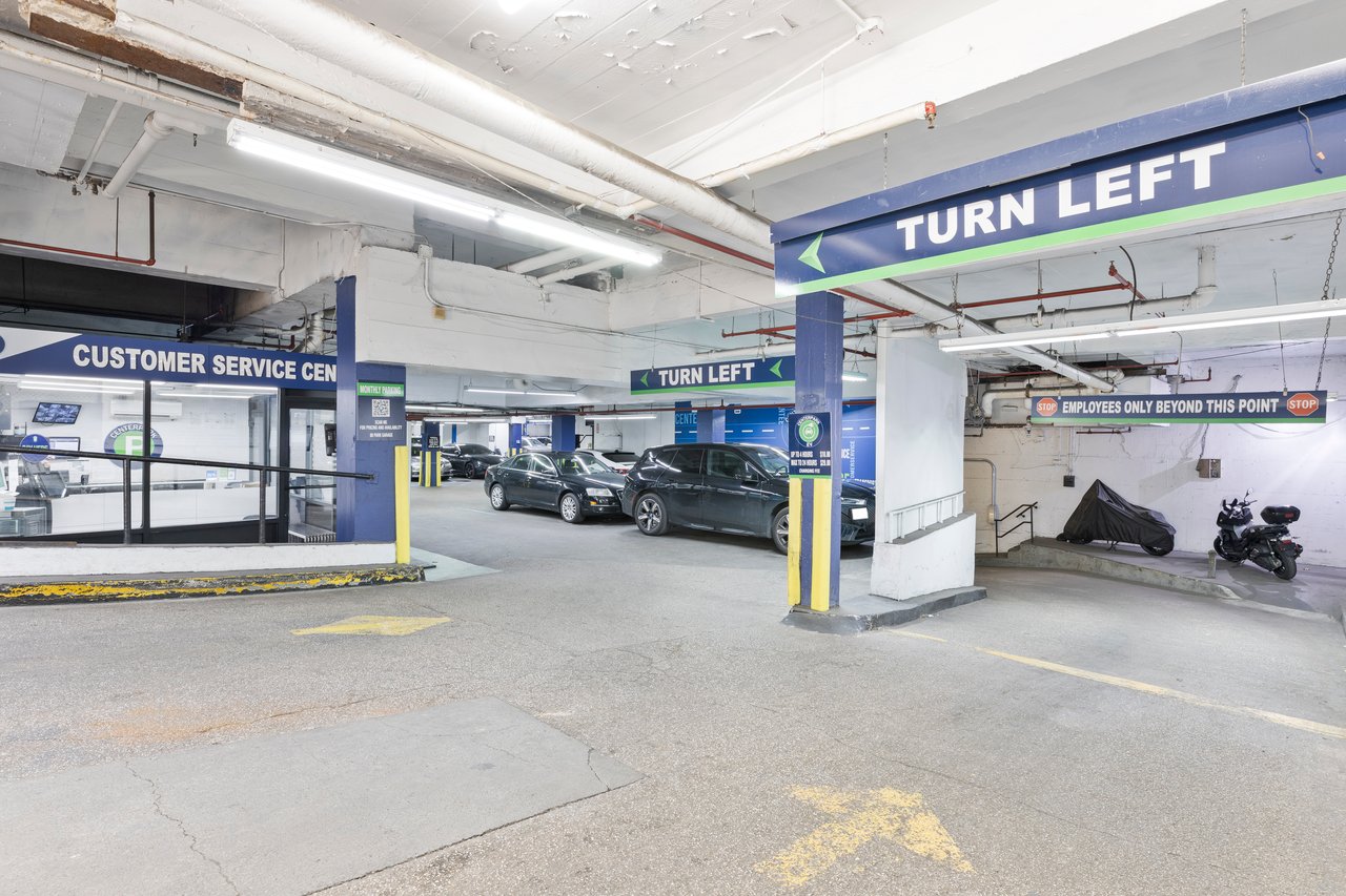 80 Park Avenue - Garage