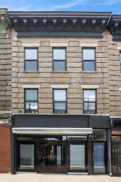 1792 Broadway